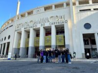 NENAM visita o Museu do Futebol e explora a exposição “¡Cancha Brava! Futebol Sudamericano en Disputa”