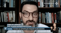 Professor Fabio Andrade analisa entraves à competitividade das exportações brasileiras na TV Cultura